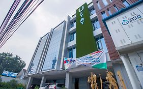 Reddoorz Plus Near Tebet